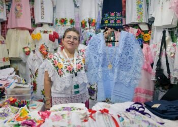 La Capital del país ya huele a Yucatán: pib, marquesitas y orgullo maya por delante
