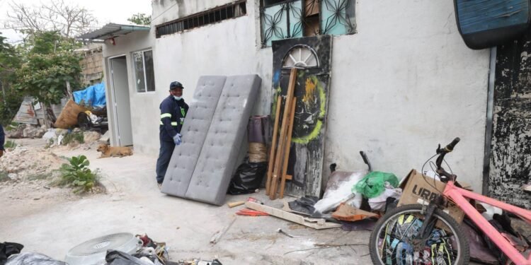 Limpieza profunda, brigadas contra el dengue inician recorridos en Mérida