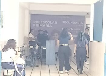 Reporte de presunto tiroteo activa fuerte operativo en escuela del Centro de Mérida