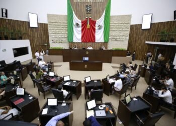 Congreso arropa a Huacho para acelerar obras y enfrentar rezagos históricos en Yucatán