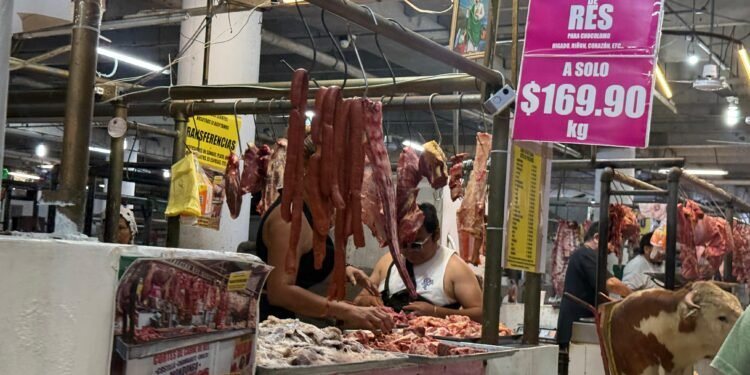 Restaurantes “llenan mesas”, pero la inflación devora ganancias en Yucatán