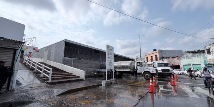 ¿Por qué amaneció sin ambulantes el Centro de Mérida? Esto pasó