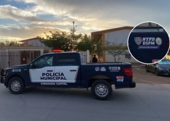 ¡Indignante! Patrullas en Chihuahua portan logos de la policía de Nueva York. ¿Es legal?