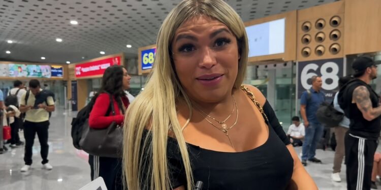 Influencers en vuelo rumbo a Corea del Sur viven inesperado susto; esto fue lo que pasó