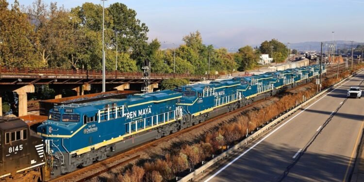 ¿El nuevo motor económico del sureste? Tren de carga avanza rumbo a Progreso