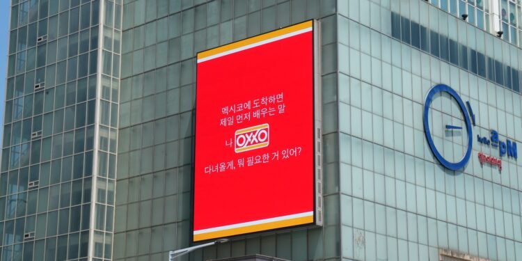 OXXO cruza fronteras y llega hasta Corea del Sur con una frase muy mexicana rumbo al Mundial 2026