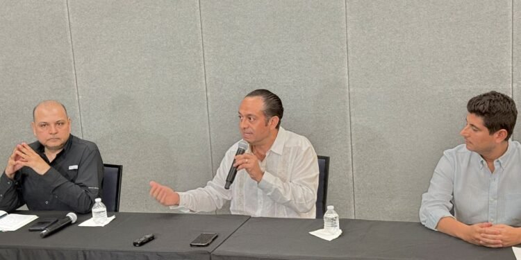 Chichén Itzá quiere entrar al siglo XXI… sin sacar a sus artesanos. Esto plantea el Inah
