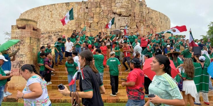 Bajo el aguacero y con el corazón en verde: Mérida celebra el triunfo de la selección