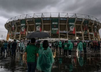 ¿Impermeable o playera? El clima podría sorprender durante el México vs Ecuador
