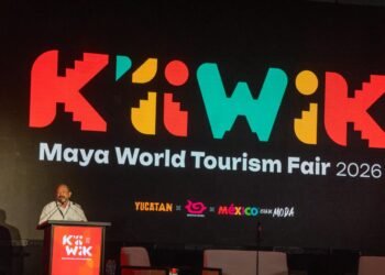 Los ojos del turismo internacional están en Mérida; así arrancó K’íiwik