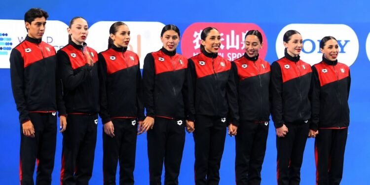 México sube al podio mundial y se convierte en la mejor selección de América en la final acrobática de natación artística