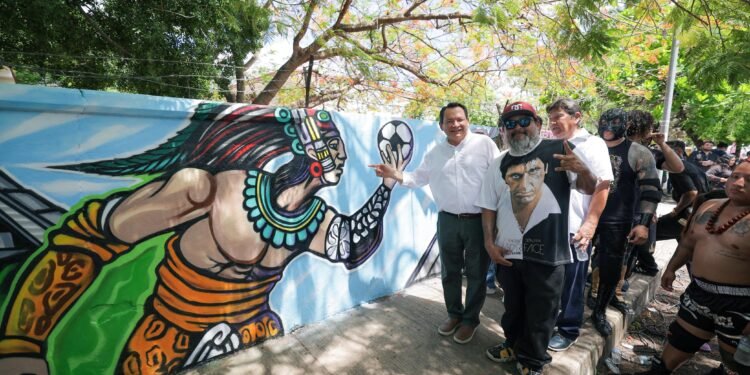 ¿Arte contra la violencia? Transforman secundaria con murales y cultura urbana