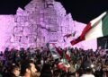Monumento a la Patria estalla en festejo tras triunfo de México sobre Corea del Sur