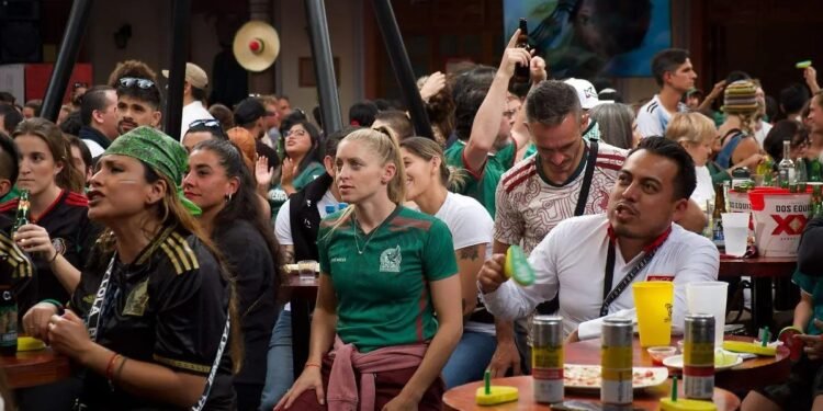 La capital mexicana gana con el Mundial: Canaco reporta derrama millonaria