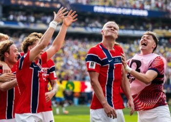 ¿Habrá sorpresa? Haaland desafía a Inglaterra por un lugar en semifinales