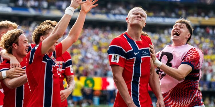 ¿Habrá sorpresa? Haaland desafía a Inglaterra por un lugar en semifinales