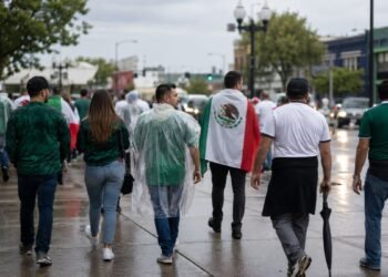 Domingo de futbol… y de paraguas: así estará el clima para el México vs Inglaterra