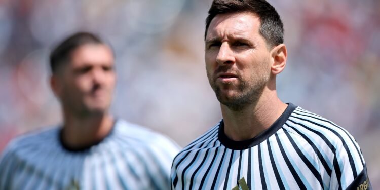 Sin festejos y con perfil bajo: Messi vuelve al lugar donde todo comenzó