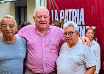 Rafael Marín pisa fuerte en Cancún y lleva la contienda de Morena a las colonias