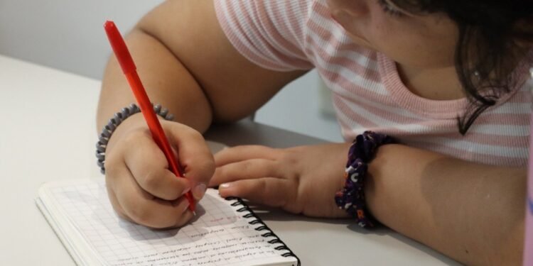 ¿Dejaste la preparatoria? Esta oportunidad podría ser para ti