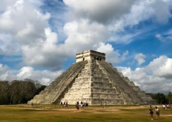 ¡No habrá marcha atrás! INAH mantiene el polémico acceso a Chichén Itzá