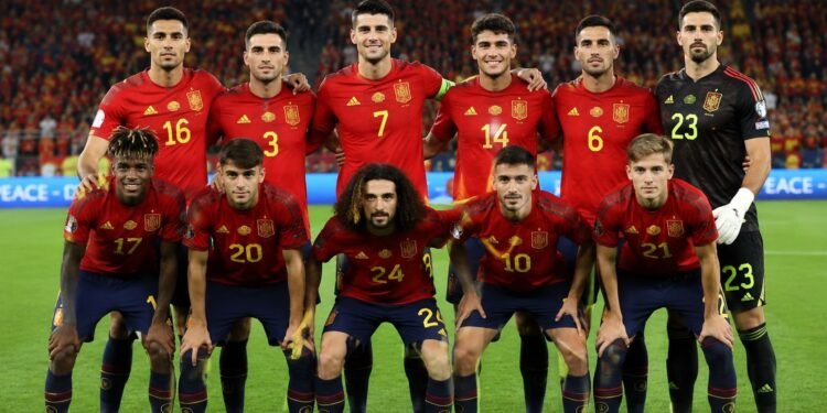 España se corona campeón del mundo en futbol tras vencer a Argentina en una final histórica
