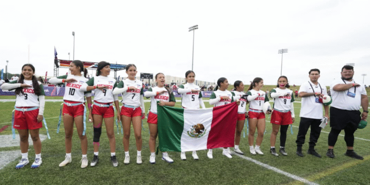¡Imparables! México levanta el trofeo del NFL Flag Championship