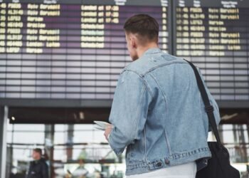 ¿Te cancelaron el vuelo? Así puedes reclamar reembolso e indemnización