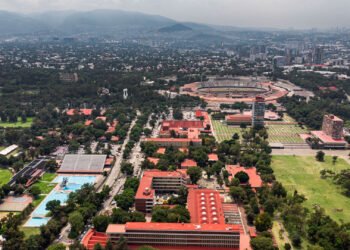 ¿Por qué la UNAM ha suspendido la inscripción a licenciaturas?