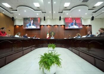 Relevo en suspenso: Sinaloa amanece sin gobernador interino