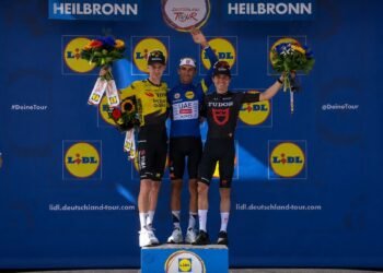 Isaac del Toro conquista Alemania; lanza ataque final y se corona campeón del Deutschland Tour