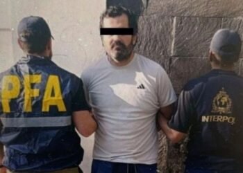 Se destraba traslado de Fernando Farías; FGR confirma que ya viaja de Argentina a México