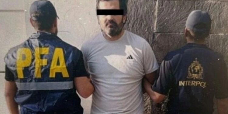 Se destraba traslado de Fernando Farías; FGR confirma que ya viaja de Argentina a México