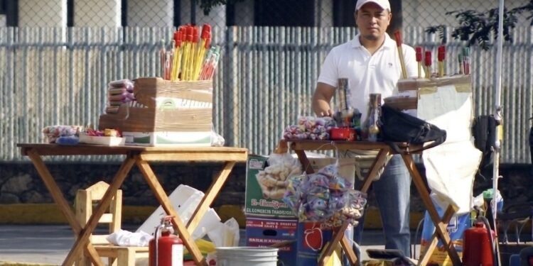 ¿Hasta dónde pueden llegar los cohetes? Preparan límites para proteger hospitales