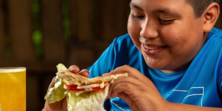 Alerta por obesidad infantil en Yucatán; casi uno de cada dos niños presenta exceso de peso
