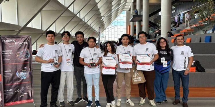 Estudiantes yucatecos buscan apoyo para competir en Rumania