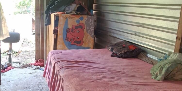 Ofrecen “traspaso” de una casa en terreno invadido al sur de Mérida