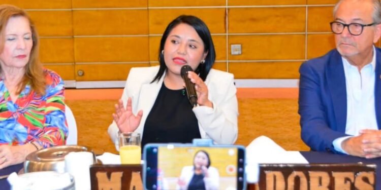 Se despega en Tijuana: Evelyn Sánchez arrasa en encuesta rumbo a 2027