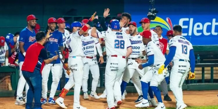 ¡Tabasco está de fiesta! Olmecas vuelve a la final sureña después de 33 años