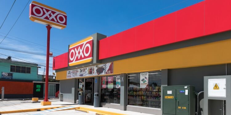 ¿Tienes crédito Infonavit? Ya puedes pagarlo en OXXO las 24 horas