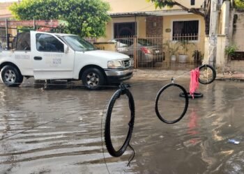 ¿Sin luz y sin respuesta? Vecinos de Mérida salen a las calles y bloquean vialidades
