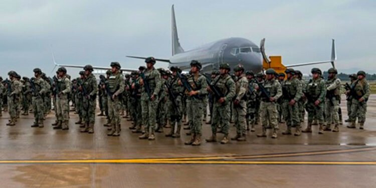 Dos Boeing 737 y 300 militares: así llega el refuerzo de seguridad a Sinaloa
