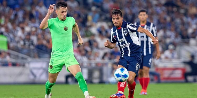 ¡El ascenso vuelve a la cancha política! Senador sacude el modelo de la Liga MX