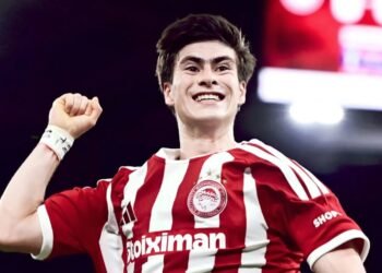 ¡Picó dos veces! “Hormiga” González firma su primer doblete con Olympiacos