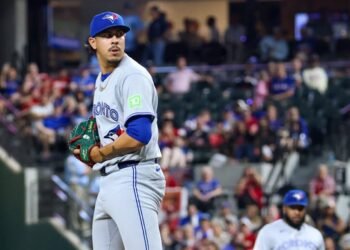 ¡Entró mordiendo! El “Tibu” Rodríguez debuta en MLB y poncha a su primer rival
