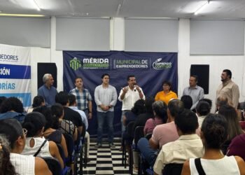 Más de 300 proyectos buscan un lugar en Emprendo Contigo