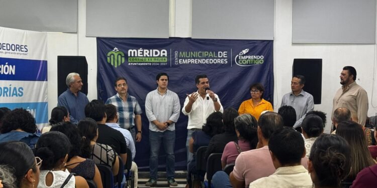 Más de 300 proyectos buscan un lugar en Emprendo Contigo