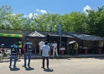 Adiós a los puestos frente al O’Horán: retiran a 15 ambulantes