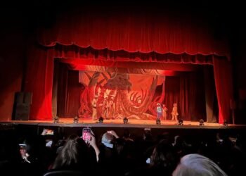 Hipiles, alpargatas y mucho humor: el teatro regional toma Mérida durante una semana