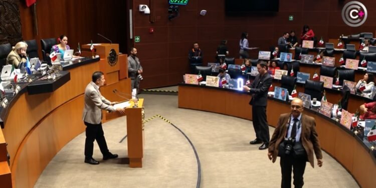 Senado aprueba cambio clave: doble nacionalidad pone límite a aspirantes a gobernar